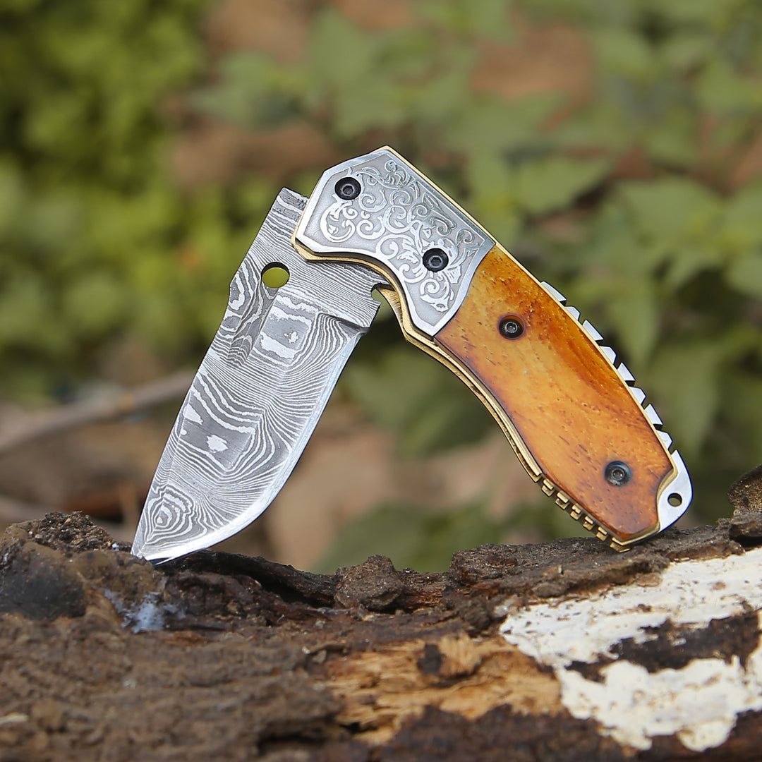 Damascus Pocket Knife - Reckoner Damascus Pocket Knife with Charred Bone Handle - Shokunin USA