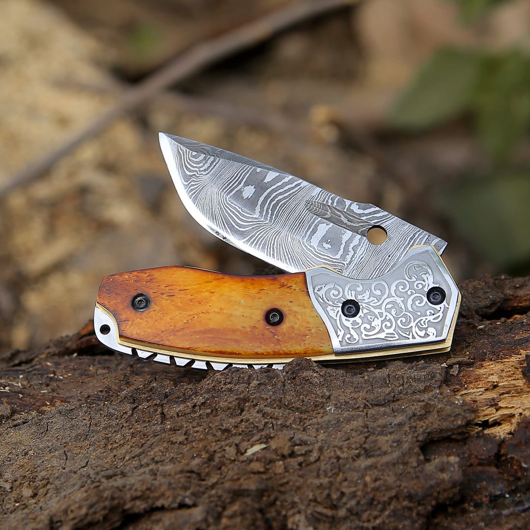 Damascus Pocket Knife - Reckoner Damascus Pocket Knife with Charred Bone Handle - Shokunin USA