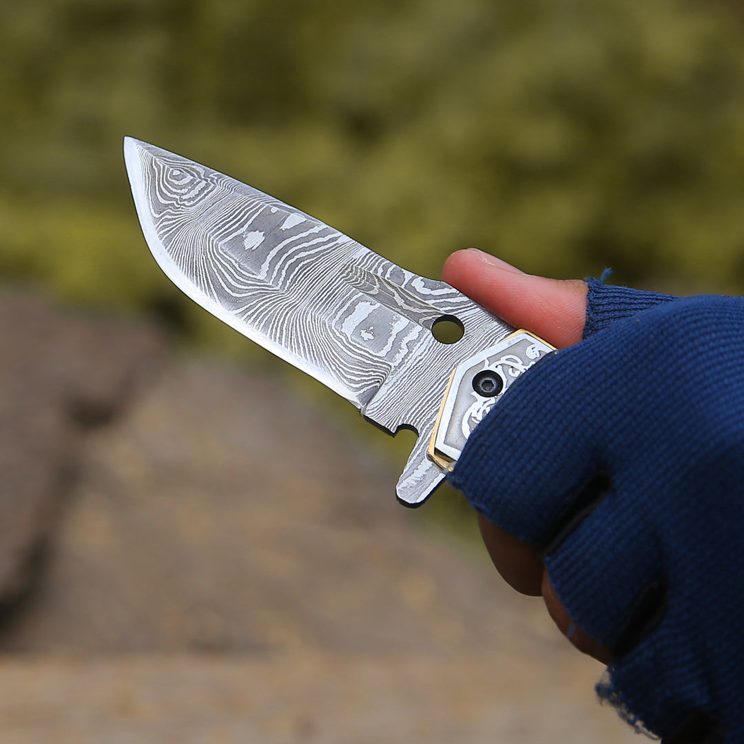 Damascus Pocket Knife - Reckoner Damascus Pocket Knife with Charred Bone Handle - Shokunin USA