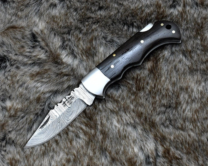 Pocket knife. - Starshard Damascus Pocket Knife with Exotic Wenge Wood Handle - Shokunin USA
