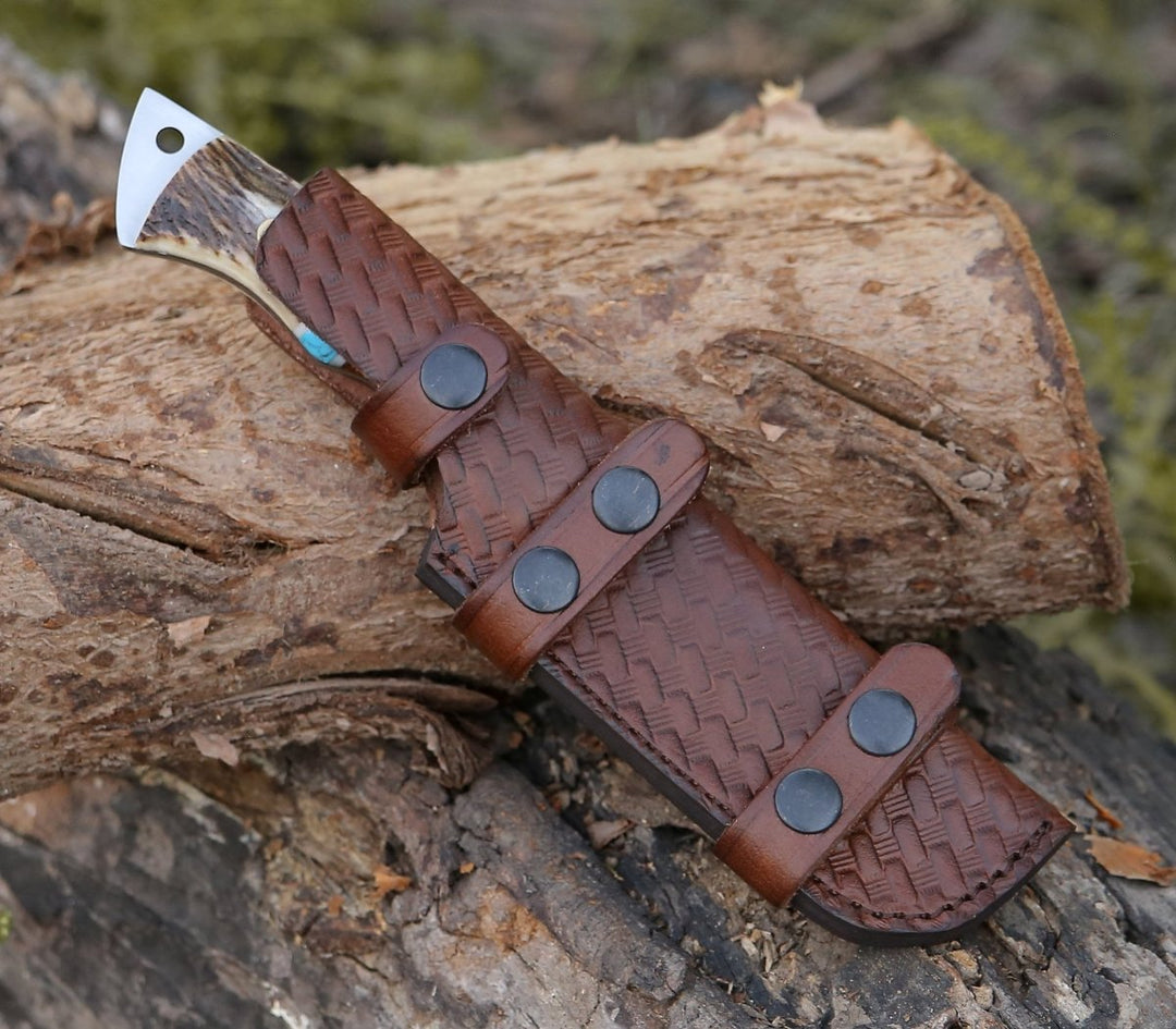 Damascus Knife - Thunder Damascus Gut Hook Knife with Stag Horn, Wenge Wood & Turquoise Handle - Shokunin USA