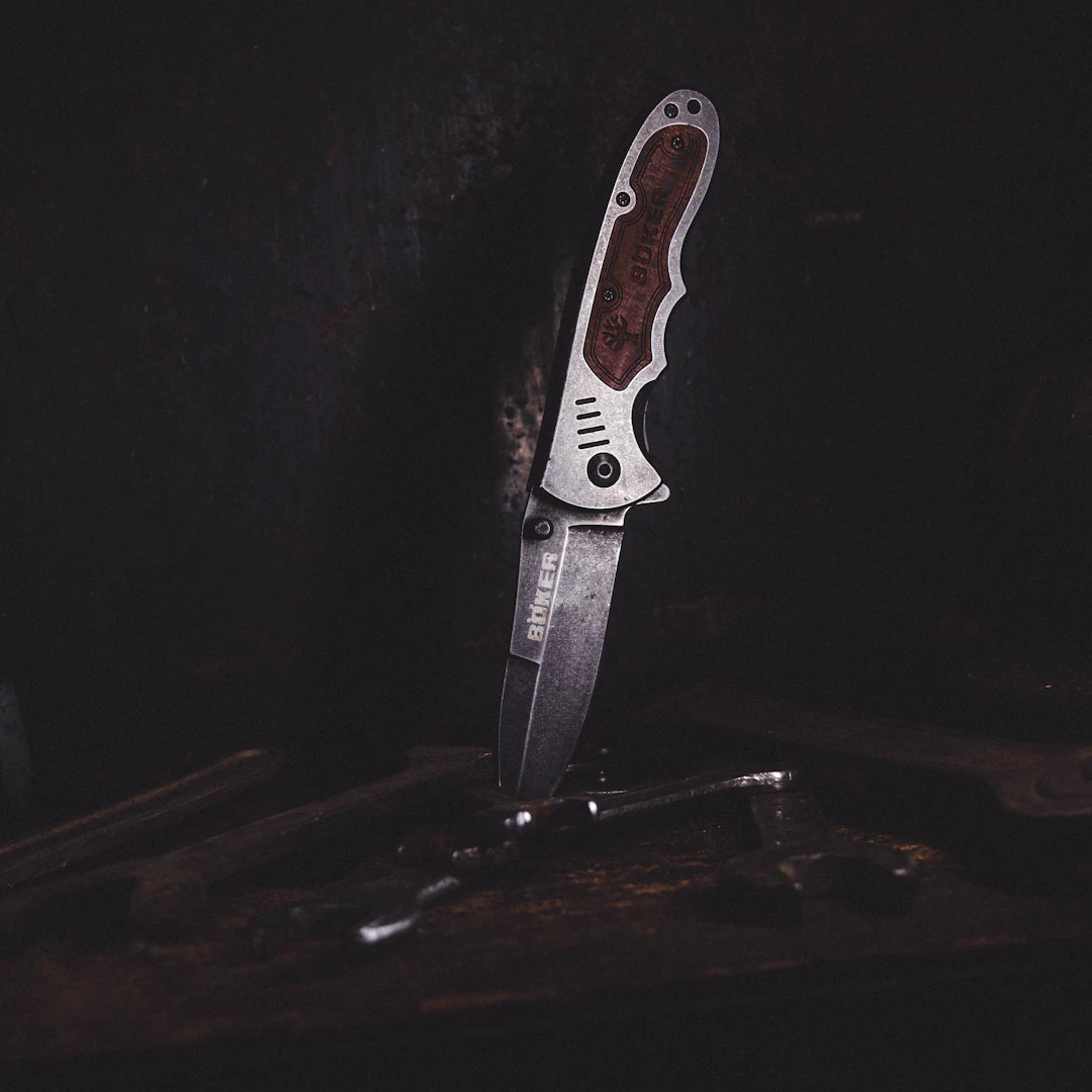 The Environmental Impact of Pocket Knife Production
