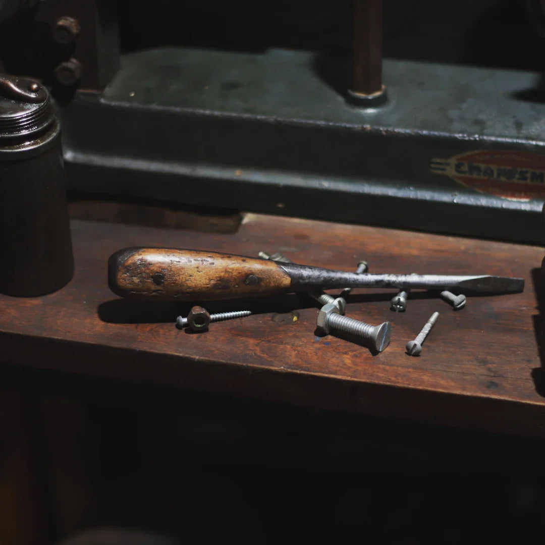 Personalize Your Pocket Knife: Engraving & Design Tips - Shokunin USA