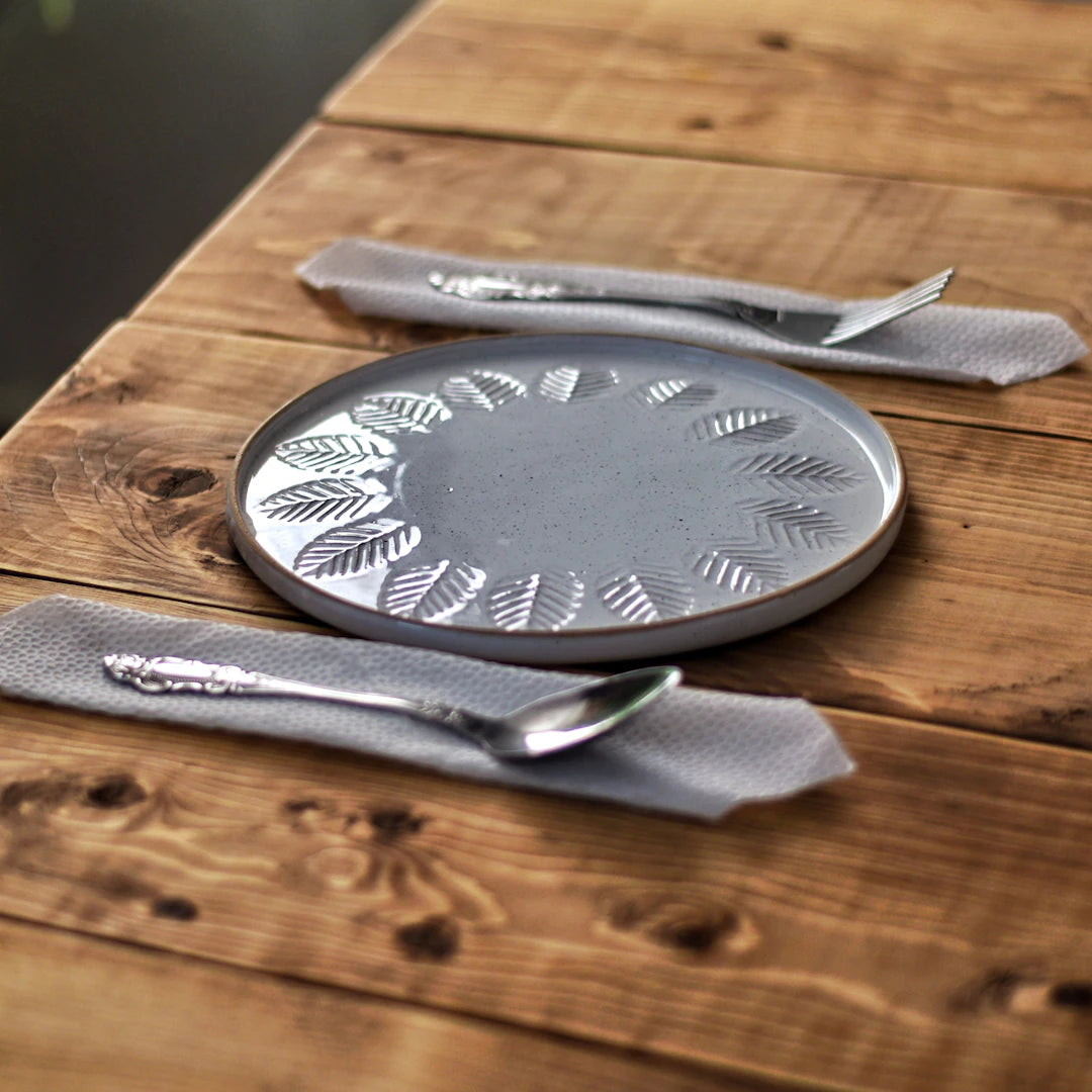 Elegant Damascus Chef Knives for Culinary Excellence