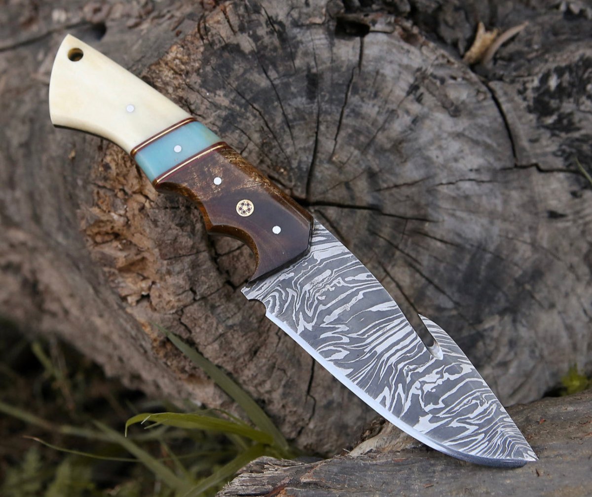 What is a Gut Hook Knife - Shokunin USA