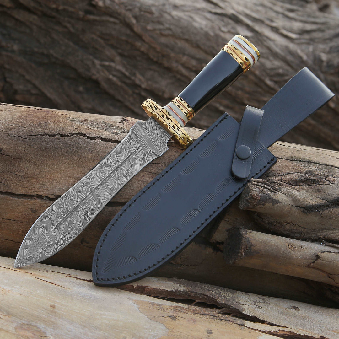 Fear Knife - Fear Damascus Fixed Blade Hunting Knife with Bull Horn &amp; Brass Handle - Shokunin USA