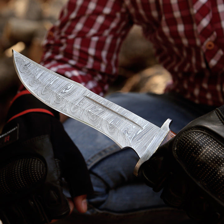 Thunderstrike Hunting Knife - Thunderstrike Damascus Bowie Knife with Exotic Wenge Wood Handle - Shokunin USA