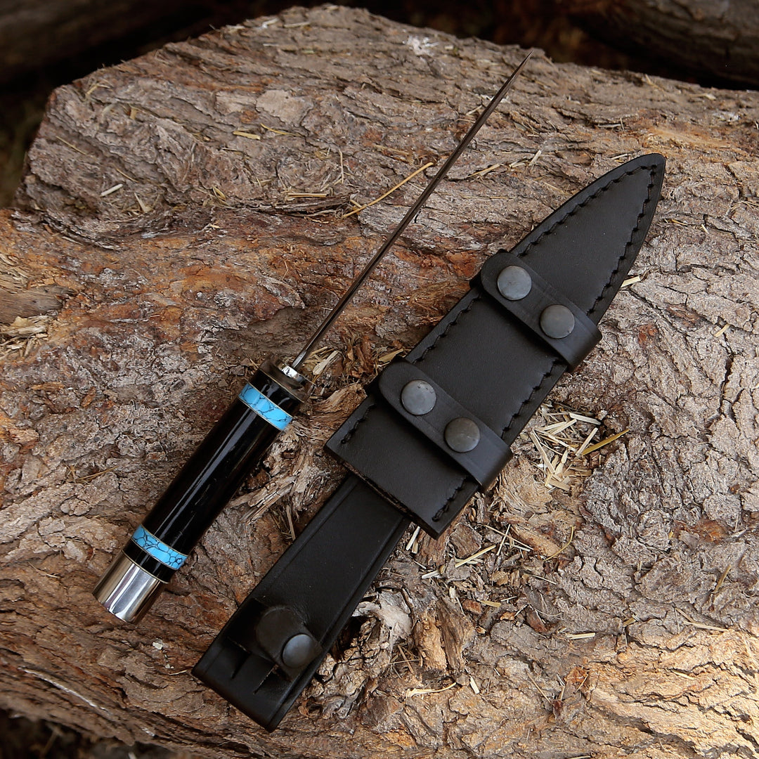 Gut Hooks - Oasis Damascus Hunting Fixed Blade Knife with Turquoise and Bull Horn Handle - Shokunin USA