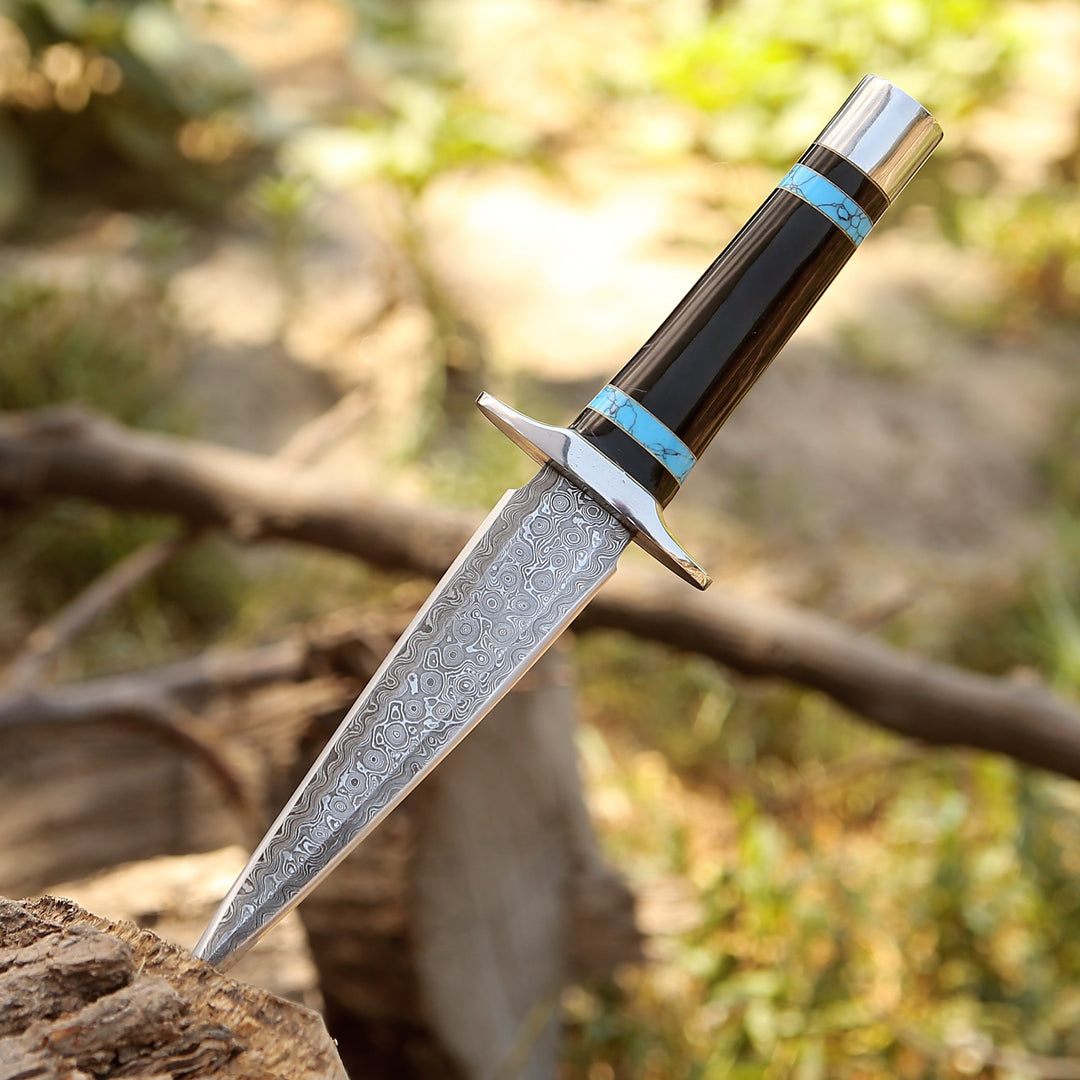 Oasis Hunting Knives - Oasis Damascus Hunting Fixed Blade Knife with Turquoise and Bull Horn Handle - Shokunin USA