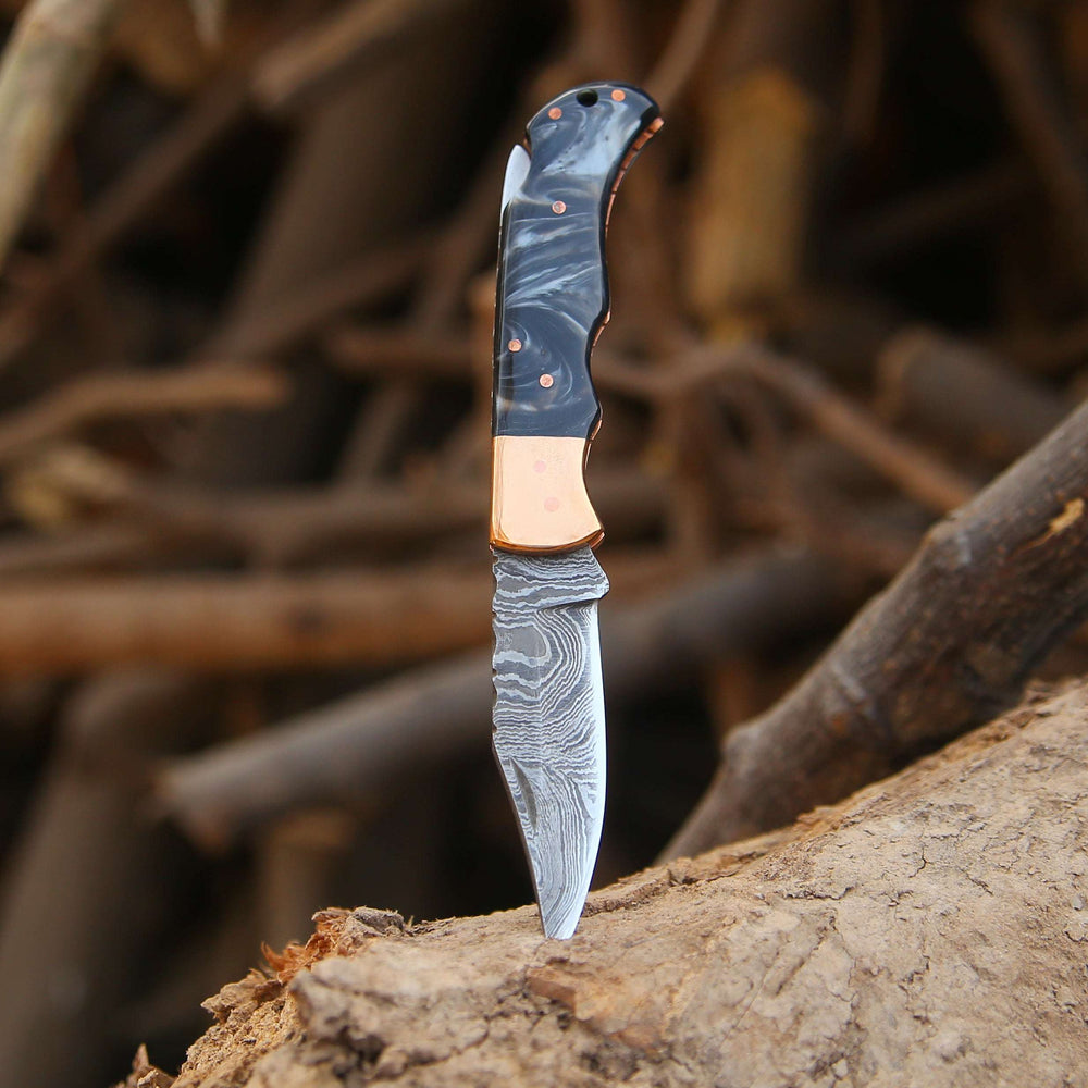 Pocket Knife - Guardian Pocket Knife with With Copper Bolster & Resin Scales - Shokunin USA