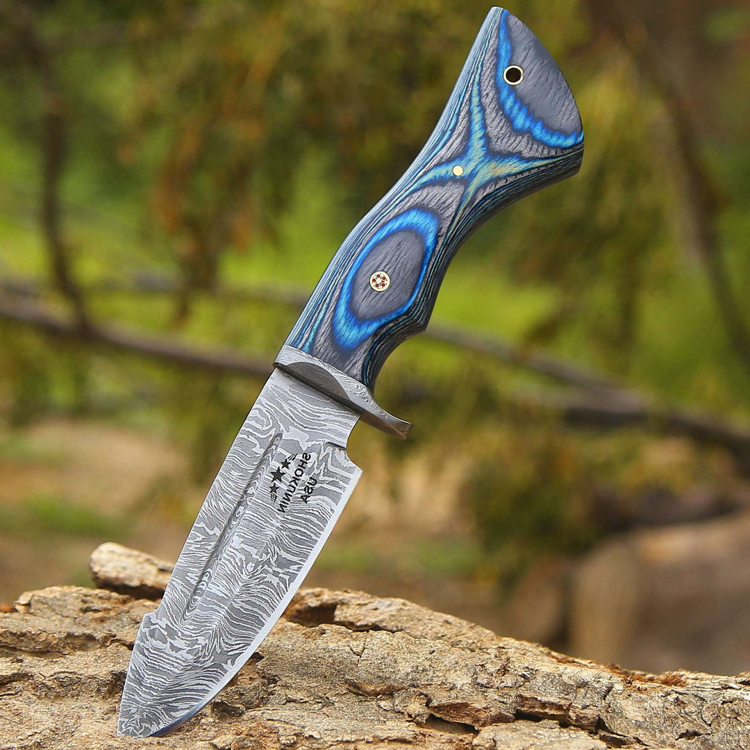 Damascus Knife - Hellcat Handmade Damascus Hunting Knife with Hardwood Handle &amp; Leather Sheath - Shokunin USA