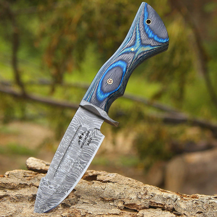 Damascus Knife - Hellcat Handmade Damascus Hunting Knife with Hardwood Handle &amp; Leather Sheath - Shokunin USA