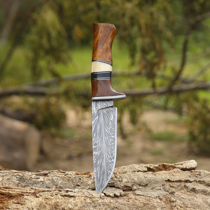 Annihilator Knife – Annihilator Custom Feather Damascus Hunting Knife with Exotic Rose Wood Handle – shokuninusa
