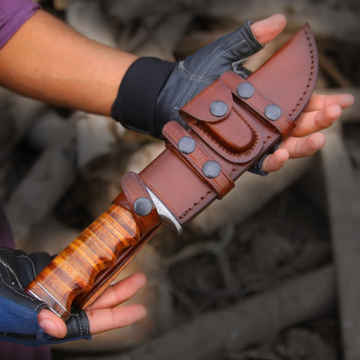 Brute Hunting Knife – Brute Damascus Steel Bowie Knife with Stacked Leather Handle – shokuninusa