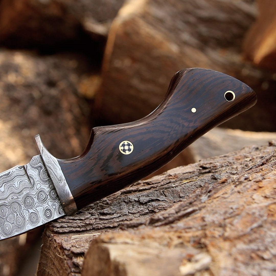 Captain Skinner Knife - Captain Damascus Hunting Knife with Gut Hook &amp; Exotic Wenge Wood Handle - Shokunin USA