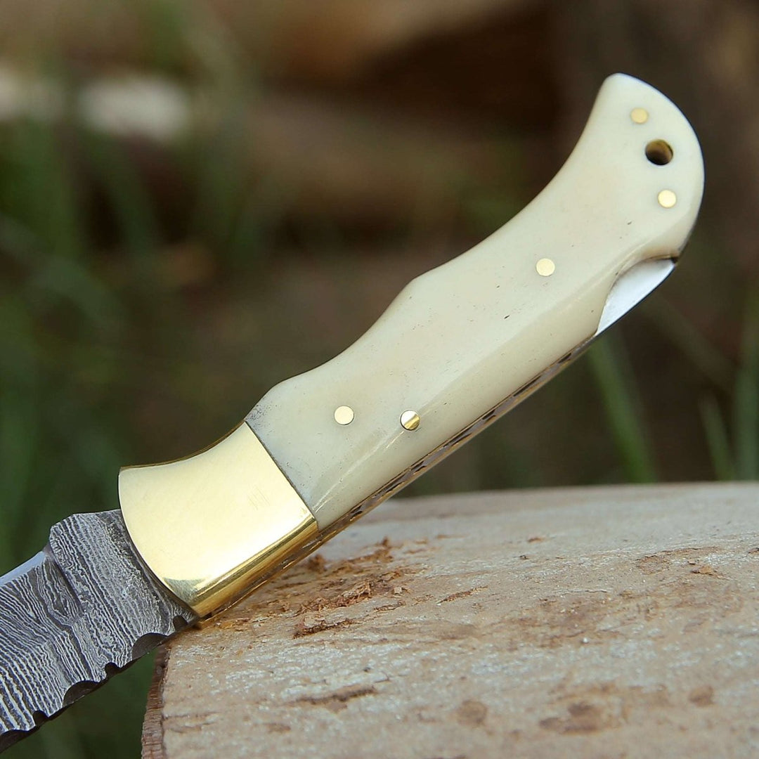 Cosmo Knife – Cosmo Handmade Damascus Pocket Knife with Bone Handle – shokuninusa