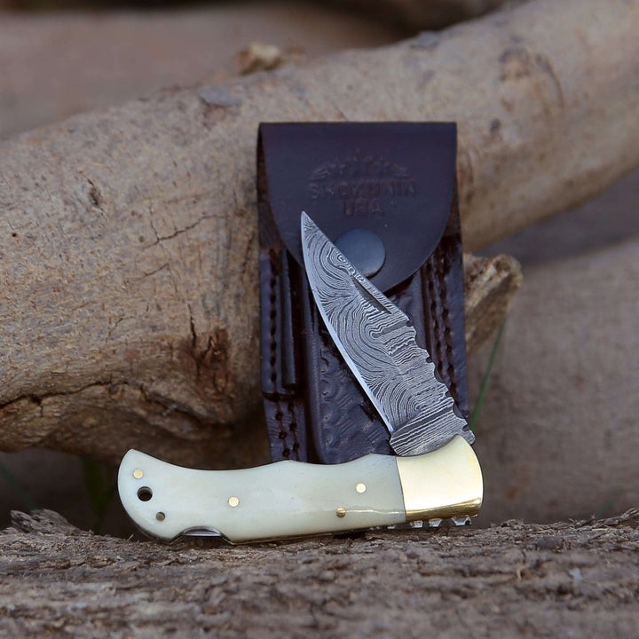 Cosmo Handmade – Cosmo Handmade Damascus Pocket Knife with Bone Handle – shokuninusa