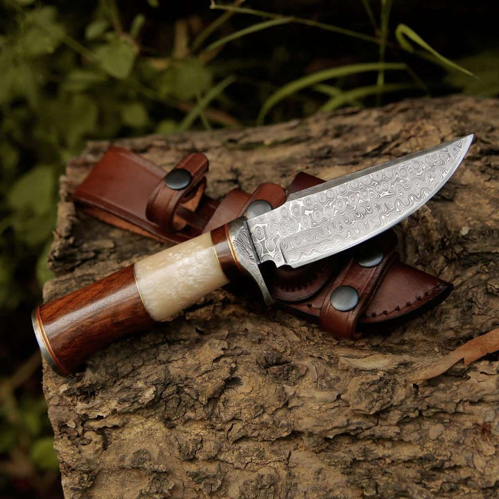 Elite Hunting Knife – Elite Handmade Damascus Hunting Knife with Mother of Pearl &amp; Rose Wood Handle – shokuninusa