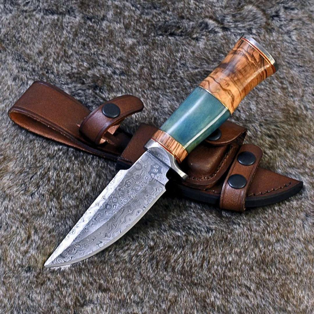 Damascus Steel Knives – Frost Damascus Hunting Knife with Olive Wood & Bone Handle – shokuninusa
