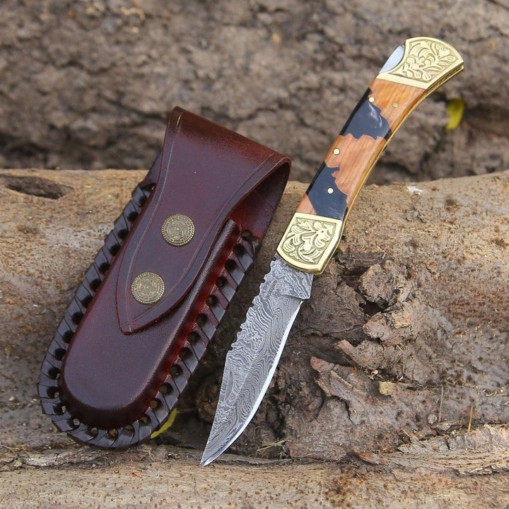Handmade EDC Knife – Goldenbolt Handmade Damascus EDC Knife with Leather Sheath &amp; Olive Wood Handle – shokuninusa