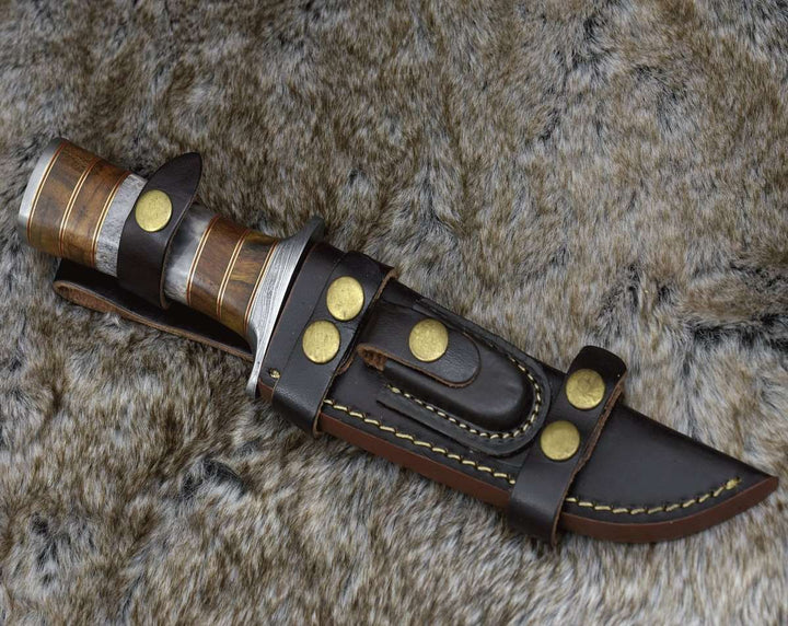 Kris Damascus Knife – Kris Damascus Hunting Bowie Knife with Exotic Rose wood &amp; Bone handle – shokuninusa