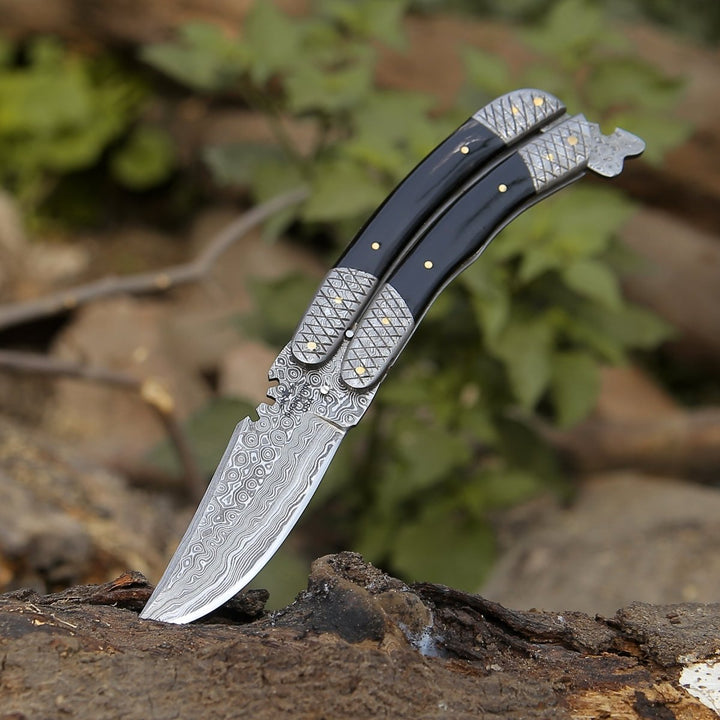 Butterfly Knife Damascus – Lunar Damascus Butterfly Knife with Bull Horn Handle – shokuninusa