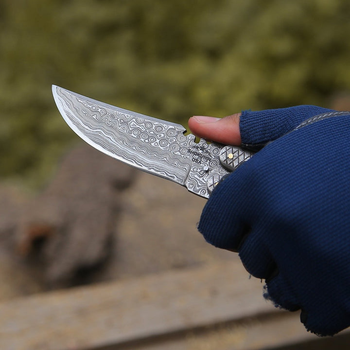 Butterfly Damascus Steel – Lunar Damascus Butterfly Knife with Bull Horn Handle – shokuninusa
