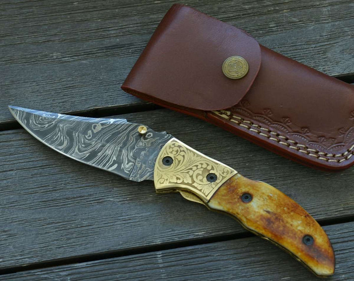 Marshal Pocket Knife – Marshal Damascus Folding Knife with Charred Bone Handle – shokuninusa