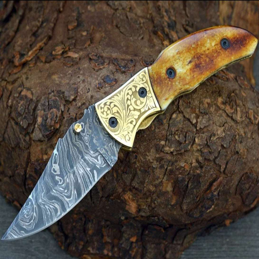 Collectible Skinning Knives – Marshal Damascus Folding Knife with Charred Bone Handle – shokuninusa