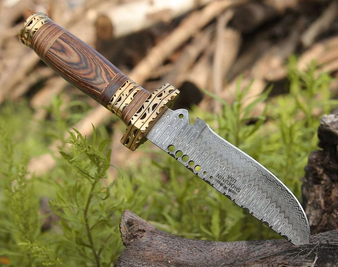 Knife Matrix Bowie – Matrix Damascus Bowie Hunting Knife with Pakkawood Handle – shokuninusa
