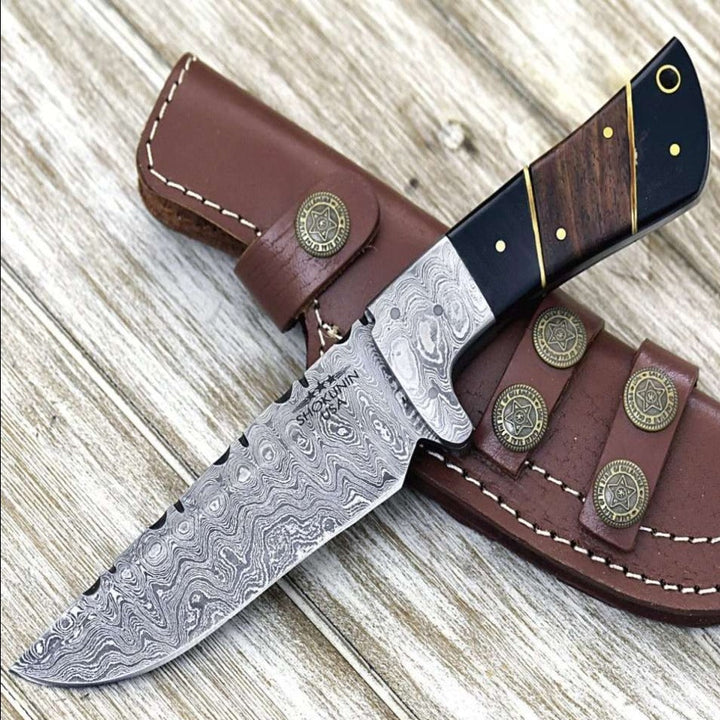 Momentum Pocket Knife - Momentum Damascus Knife with Horn &amp; Rosewood Handle - Shokunin USA