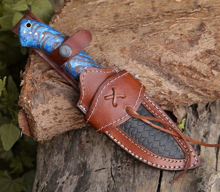 Odin Skinning Knives – Odin Damascus Steel Knife with Pine Cone Handle – shokuninusa