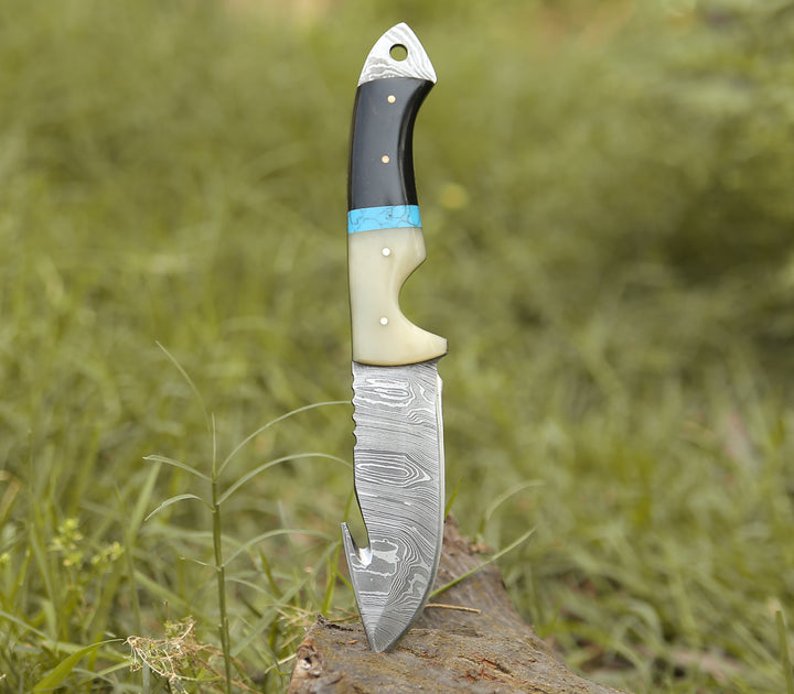 Synapse Damascus Hunting Knife with Gut Hook Horn & Turquoise Handle