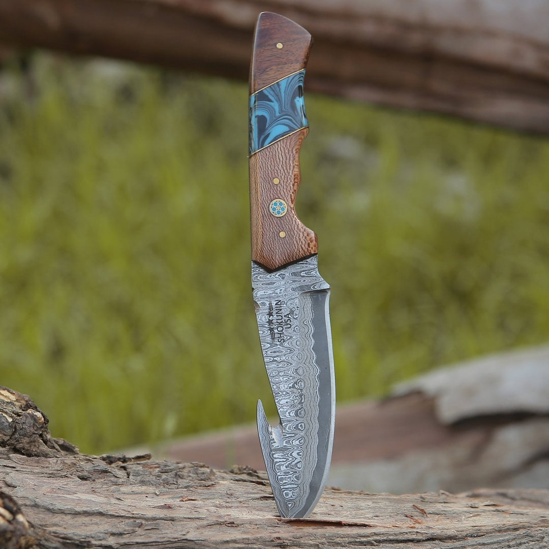 Python Skinning Knives – Python Damascus Gut Hook Knife with Exotic Leopard Wood &amp; Turquoise Handle – shokuninusa