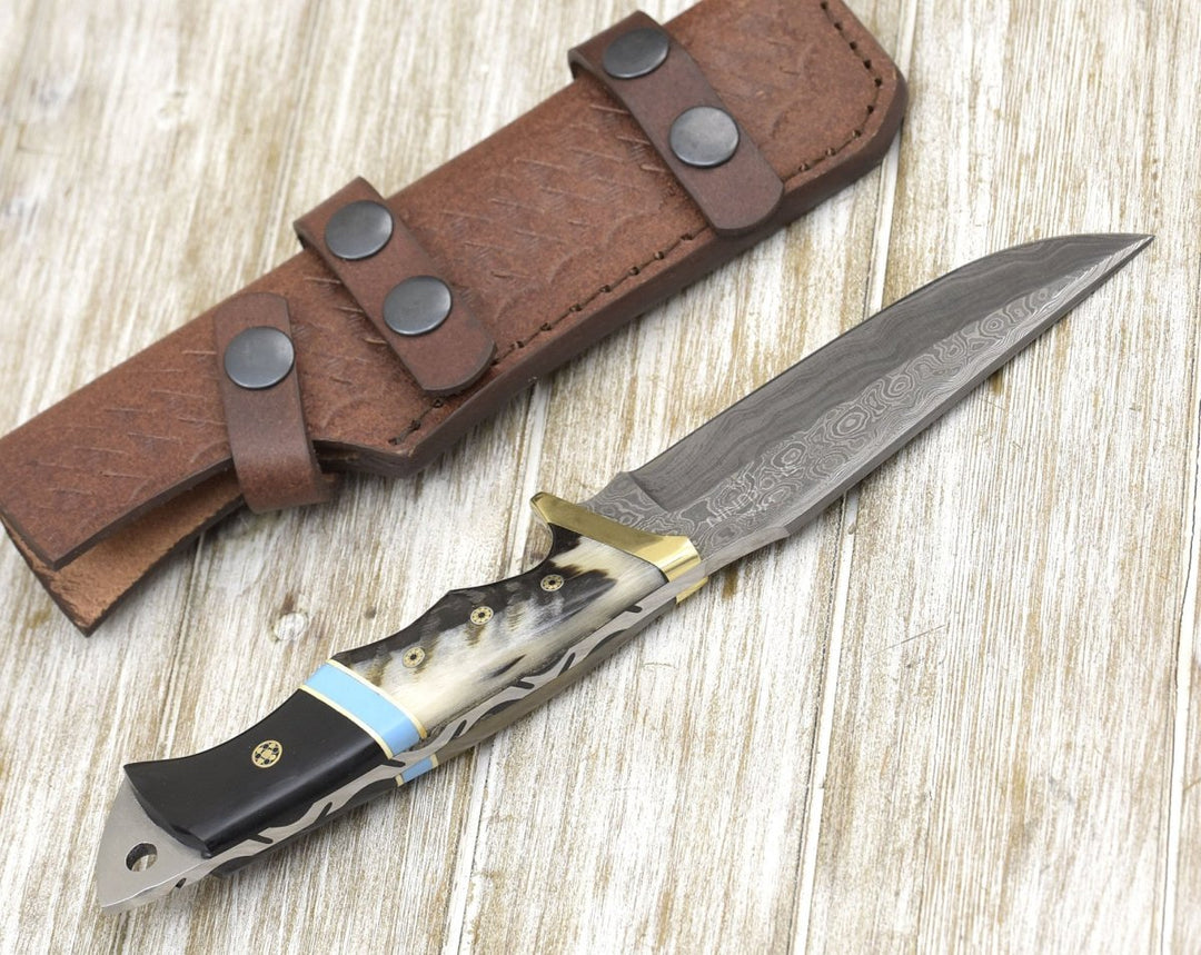 Reaver Handmade Knife – Reaver Drop Point Hunting Knife with Ram Horn &amp; Turquoise Handle – shokuninusa