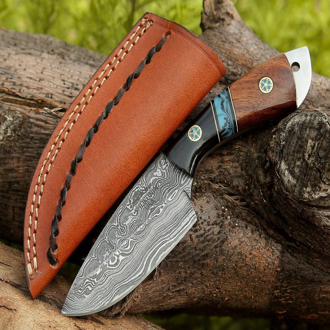 Engraved Camp Knife – Rift Damascus Skinning Knife with Exotic Rosewood & Resin Handle – shokuninusa