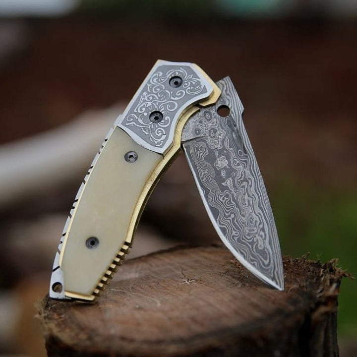 Tanto Knives – Trailblazer Damascus Pocket Knife with Bone Handle – shokuninusa