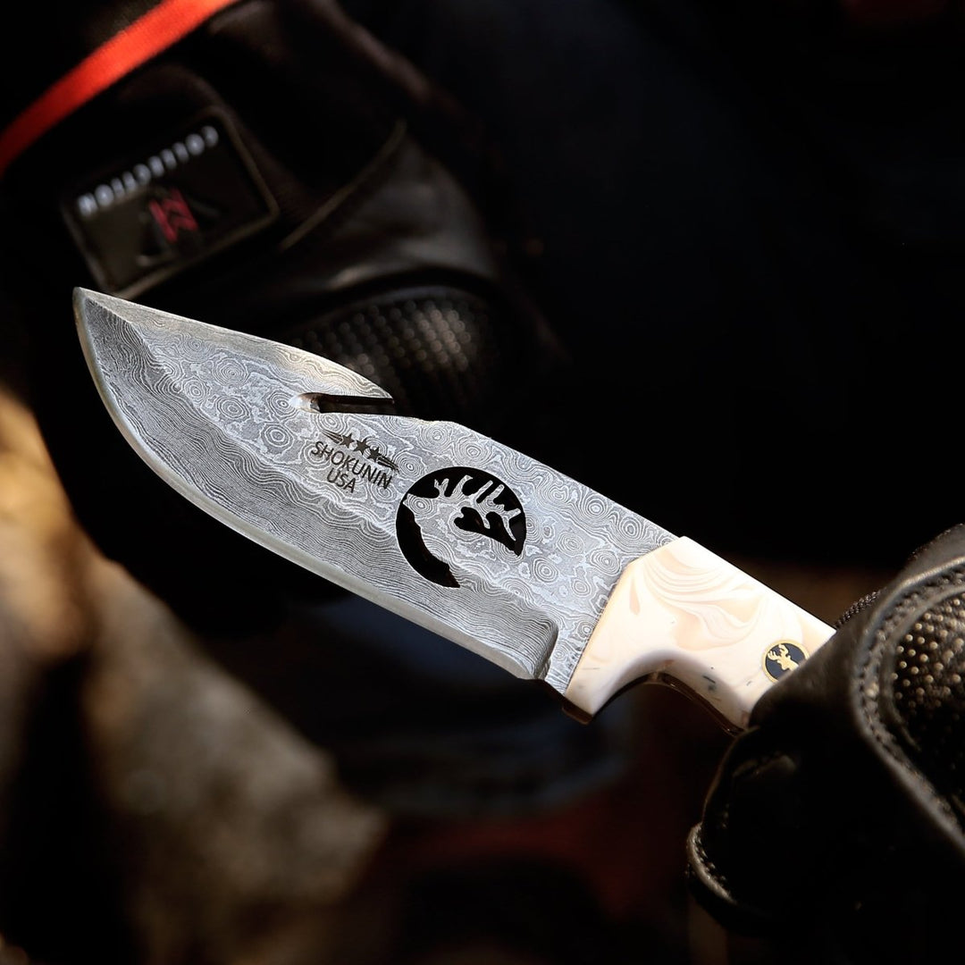 Gut Hooks Custom – Tranquility Gut Hook Hunting Knife with Pearl Resin Handle – shokuninusa