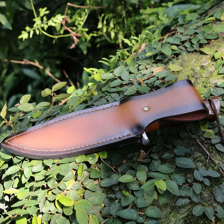 Umbra Hunting Knife – Umbra Japanese Hunting Knife with VG-10 Damascus Blade and Walnut Wood Handle – shokuninusa