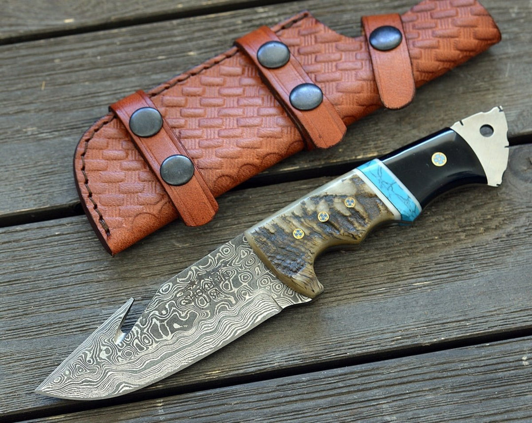 Vertex Gut Hooks – Vertex Damascus Gut Hook Hunting Knife with Ram Horn &amp; Turquoise Handle – shokuninusa
