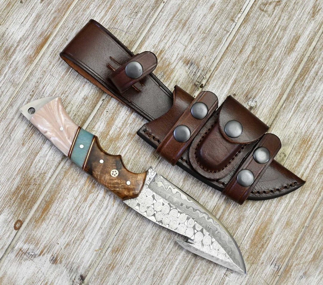 Voyager Skinner Knives – Voyager Damascus Gut Hook Knife with Exotic Rose Wood and Mother of Pearl Handle – shokuninusa