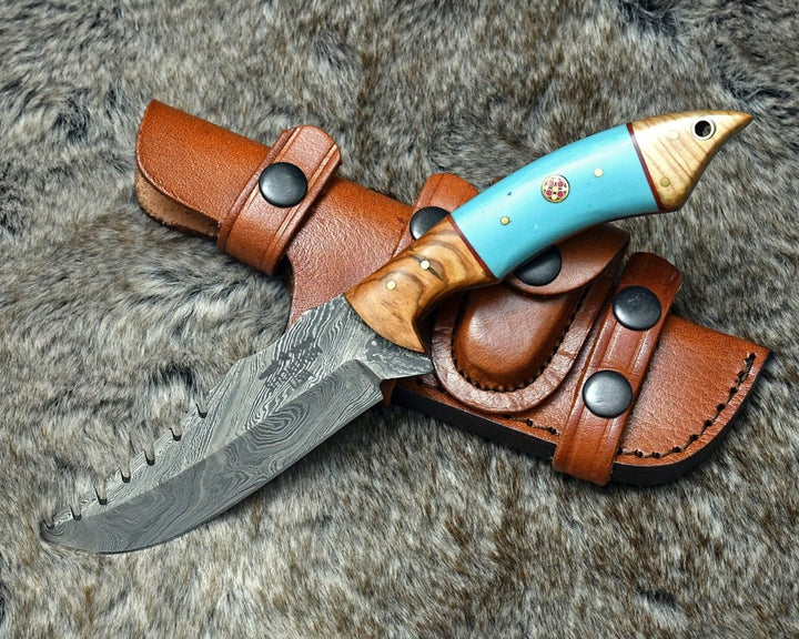 Warlock Hunting Knife – Warlock Damascus Hunting Knife with Olive Wood and Resin Handle – shokuninusa