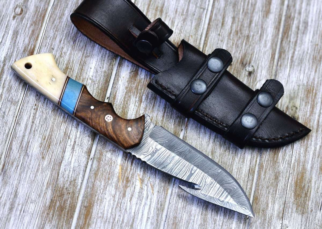 Damascus Knife - Gravity Damascus Gut Hook Hunting Knife with Exotic Rose Wood and Bone Handle - Shokunin USA