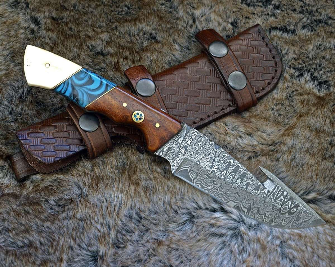 Damascus Knife - Harmony Gut Hook Hunting Knife with Rosewood Bone & Turquoise Handle - Shokunin USA