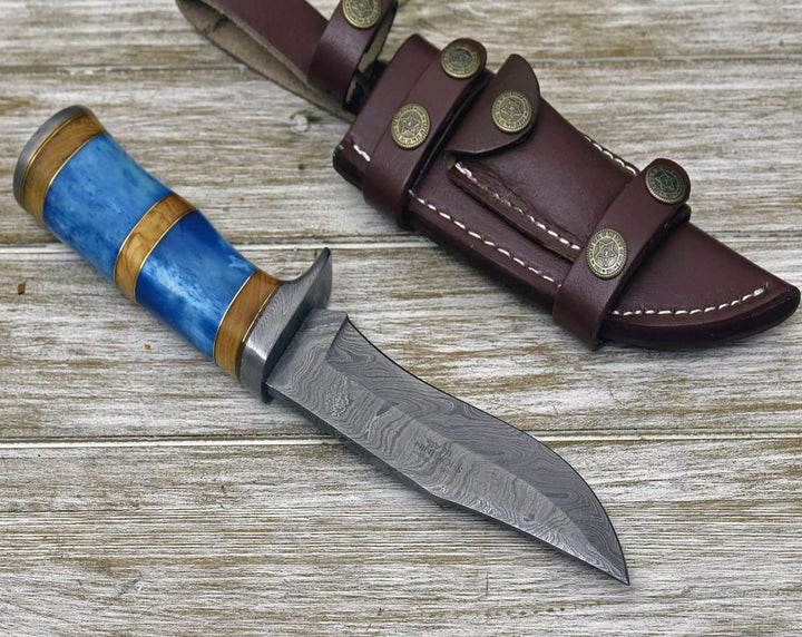 Damascus Knife - Lightbane Damascus Big Game Hunting Knife with Bone, Olive Wood Handle &amp; Sheath - Shokunin USA
