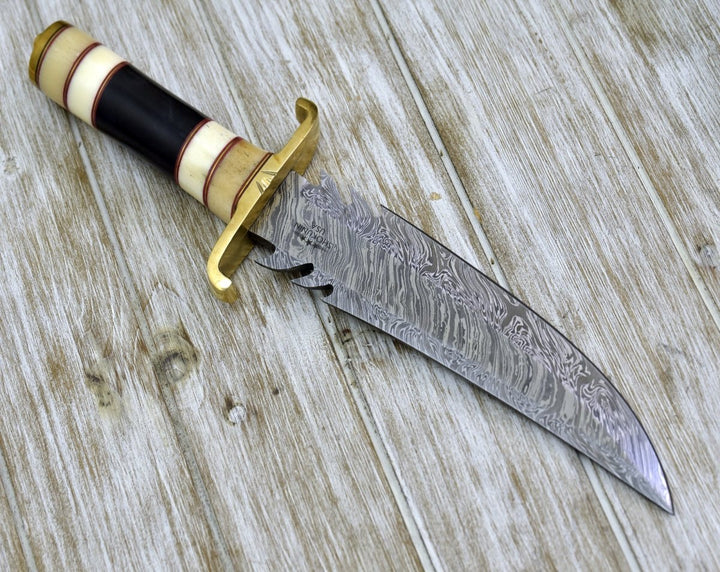 Damascus Knife - Tempest Damascus Bowie Knife with Bone & Horn Handle - Shokunin USA