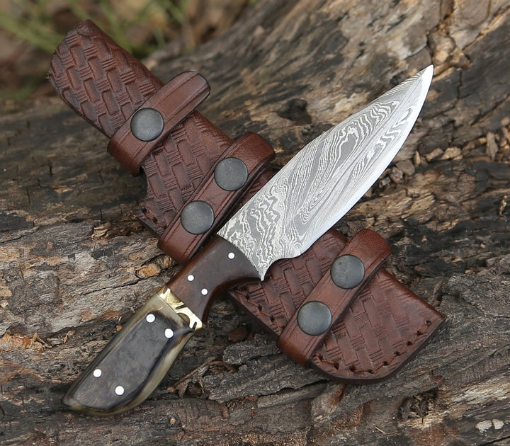 Damascus Knife - Trailseeker Every Day Carry Knife with Ram Horn & Rosewood Handle - Shokunin USA