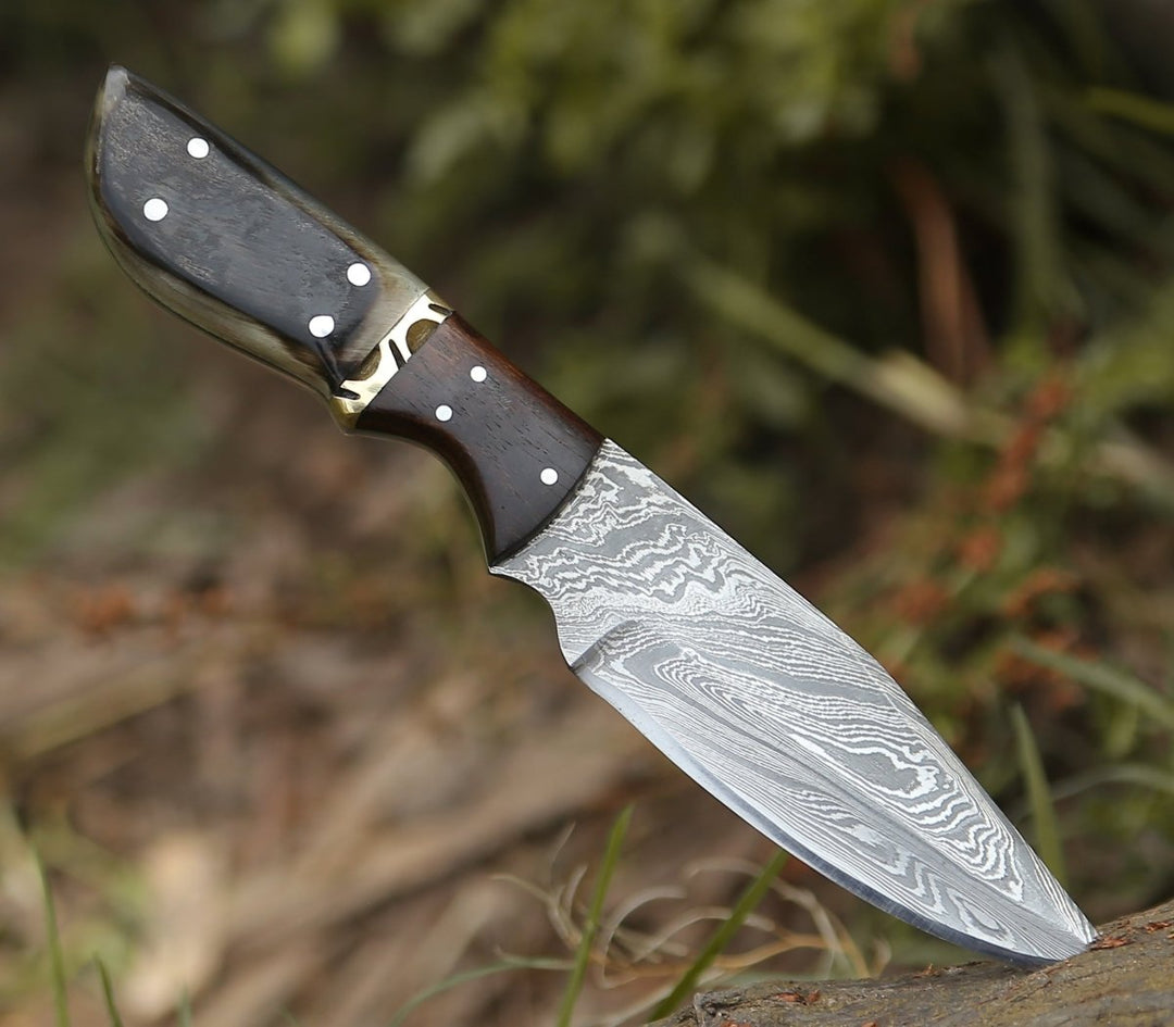 Damascus Knife - Trailseeker Every Day Carry Knife with Ram Horn & Rosewood Handle - Shokunin USA