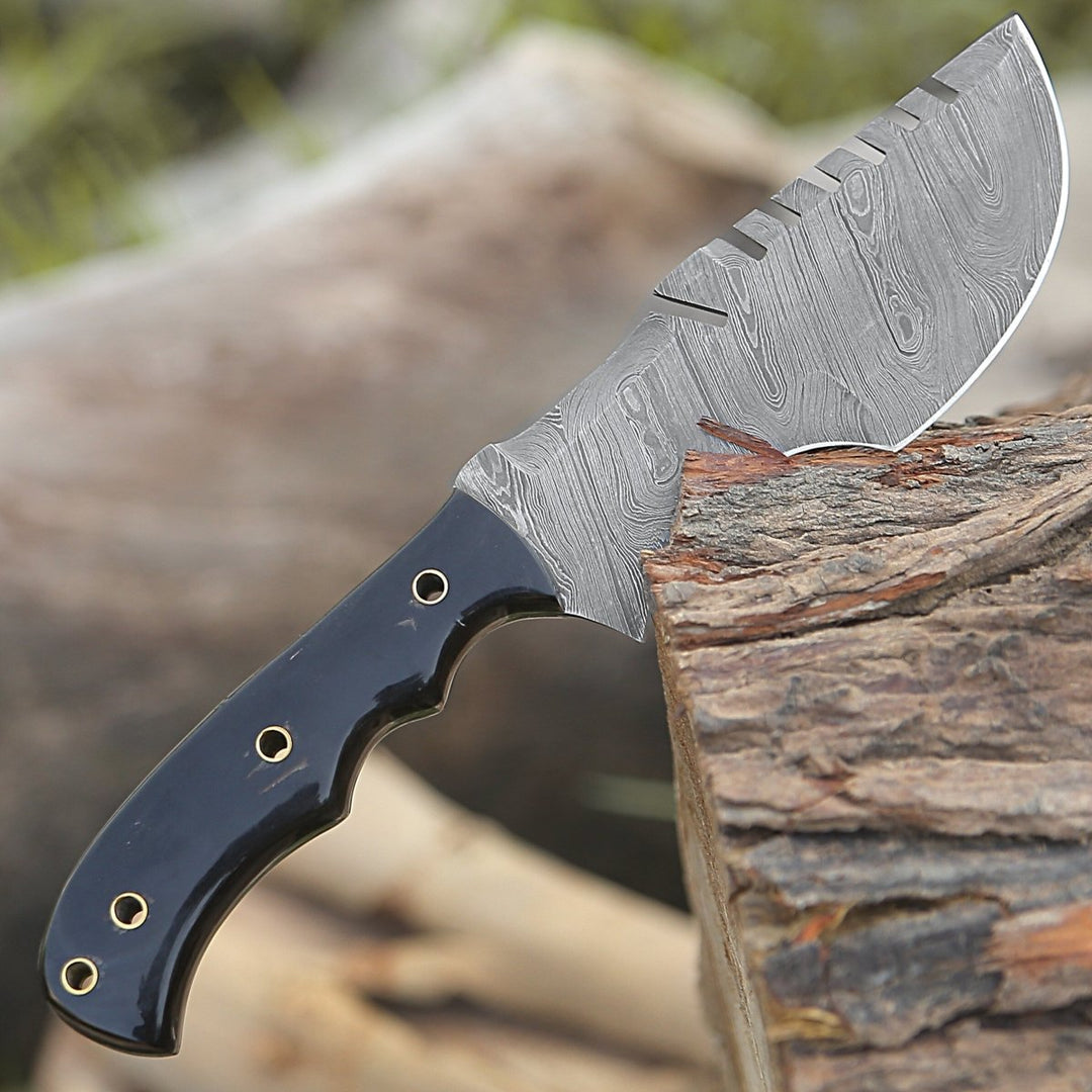 Utility Knife - Warthog Damascus Tracker Knife with Horn Handle - Shokunin USA